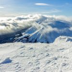 Wejście na Śnieżkę – jak się przygotować i jaki szlak wybrać?